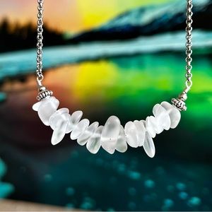 Frosted clear crystal quartz gemstones chips bar choker necklace boho stones